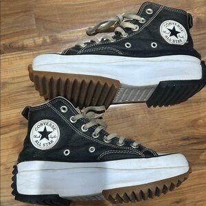 Converse Run Star Hike Platform Sneakers Chunky High Tops Men’s 5 / Women’s 6.5